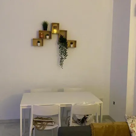 Acogedor En Bahia Blanca, A 3 Min De La Playa Apartment