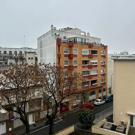 아파트 Acogedor En Bahia Blanca, A 3 Min De La Playa