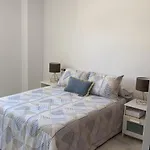 Acogedor En Bahia Blanca, A 3 Min De La Playa